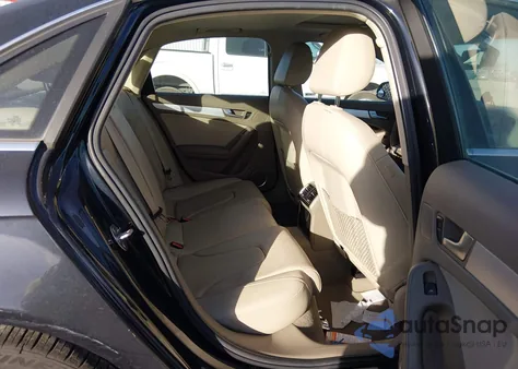 2012 Audi A4 2.0T Premium z USA, uszkodzony, nr VIN WAUFFBFL5CA118837